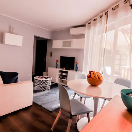 The Princess Monac'home Parking Монте-Карло